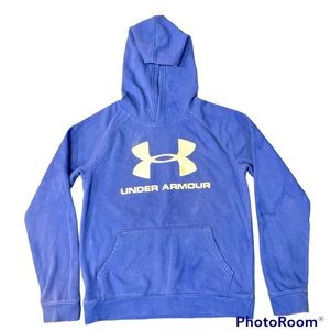 UnderArmour, youth large, light blue
